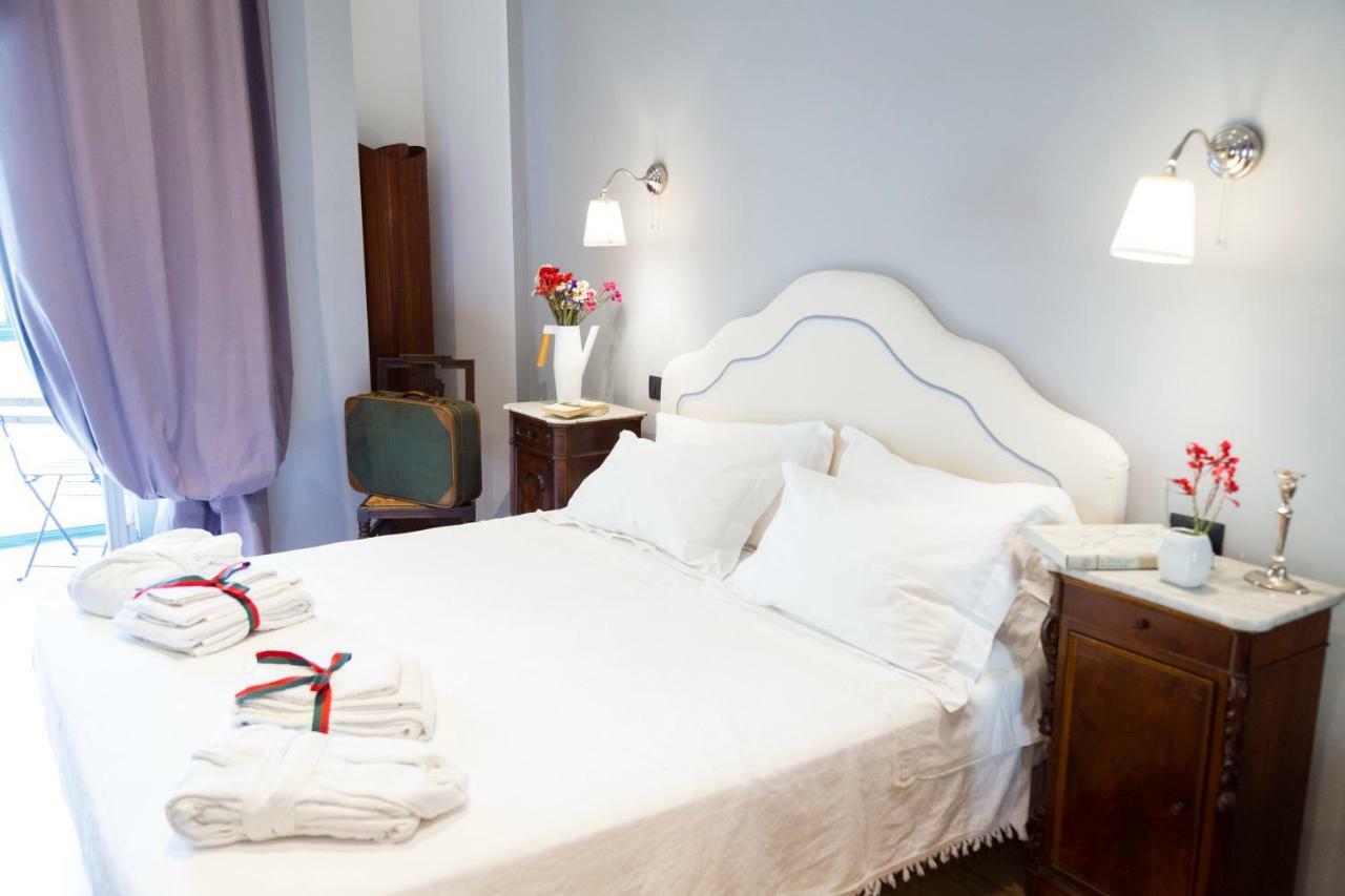 La Luna E I Falo Luxury Accomodation Turin Bagian luar foto