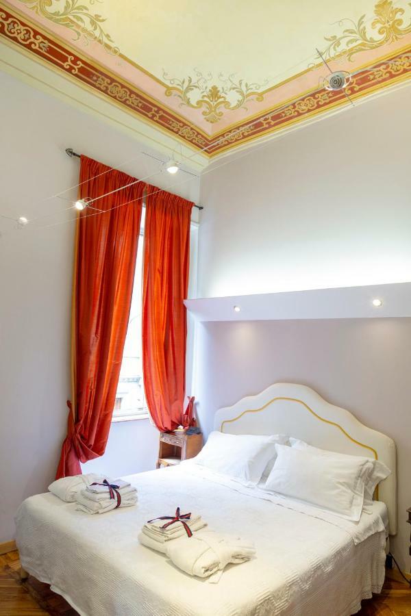 La Luna E I Falo Luxury Accomodation Turin Bagian luar foto